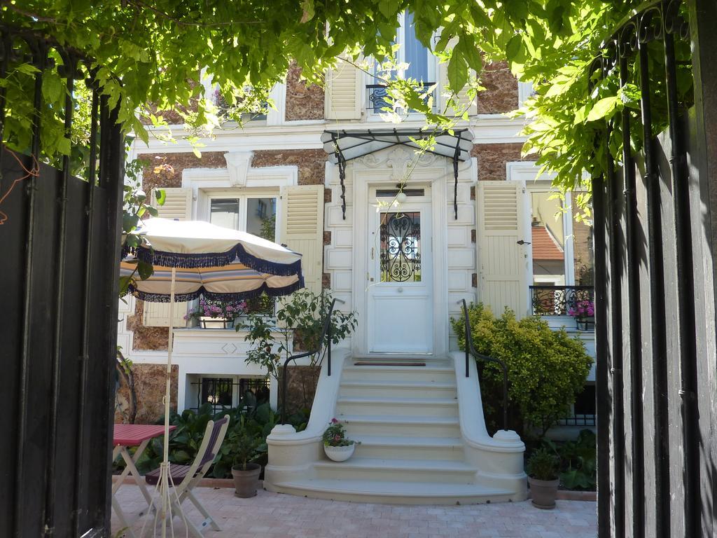 Maison Romantique Bed & Breakfast Le Perreux-Sur-Marne Exterior foto