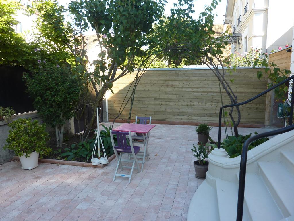 Maison Romantique Bed & Breakfast Le Perreux-Sur-Marne Exterior foto