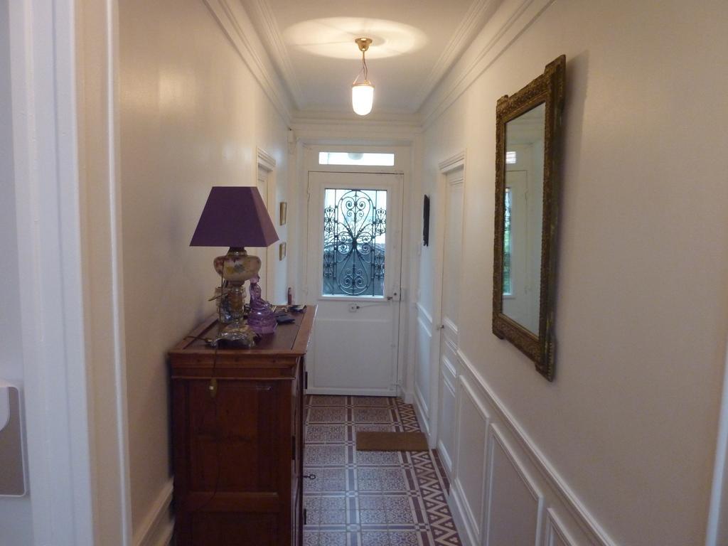 Maison Romantique Bed & Breakfast Le Perreux-Sur-Marne Exterior foto
